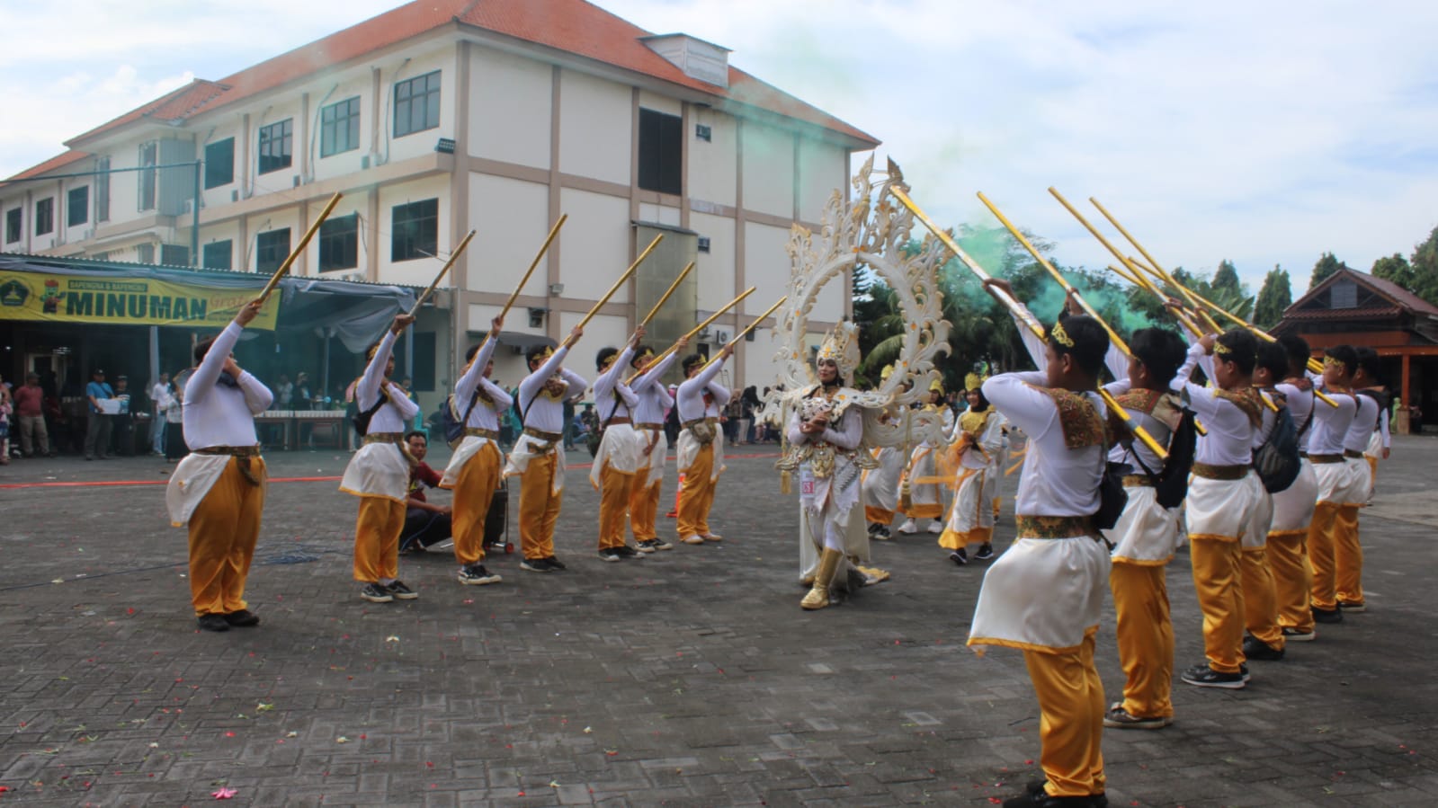 gambar 1